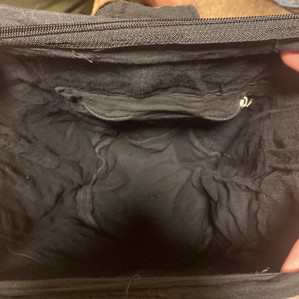 Shoulder Bag - Picture 7 of 8
